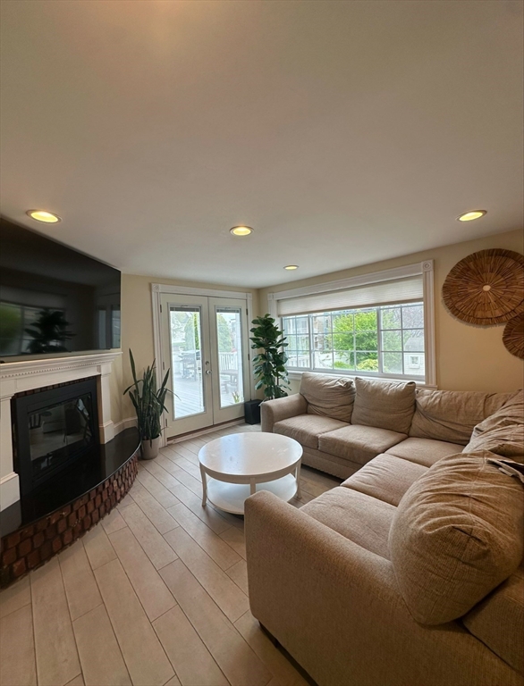 219 Leyden St, East Boston