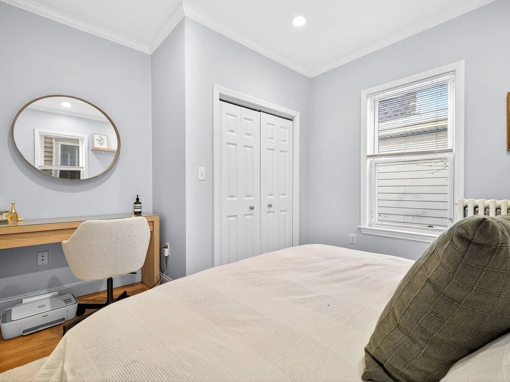 1576 Cambridge St, Mid-Cambridge