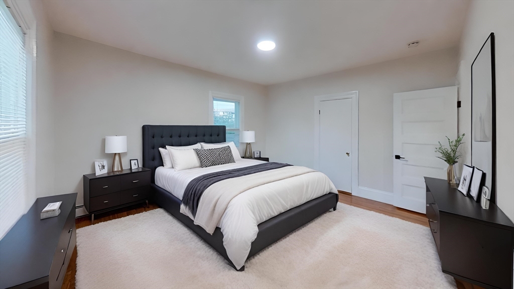 44 Dimmock St, Quincy