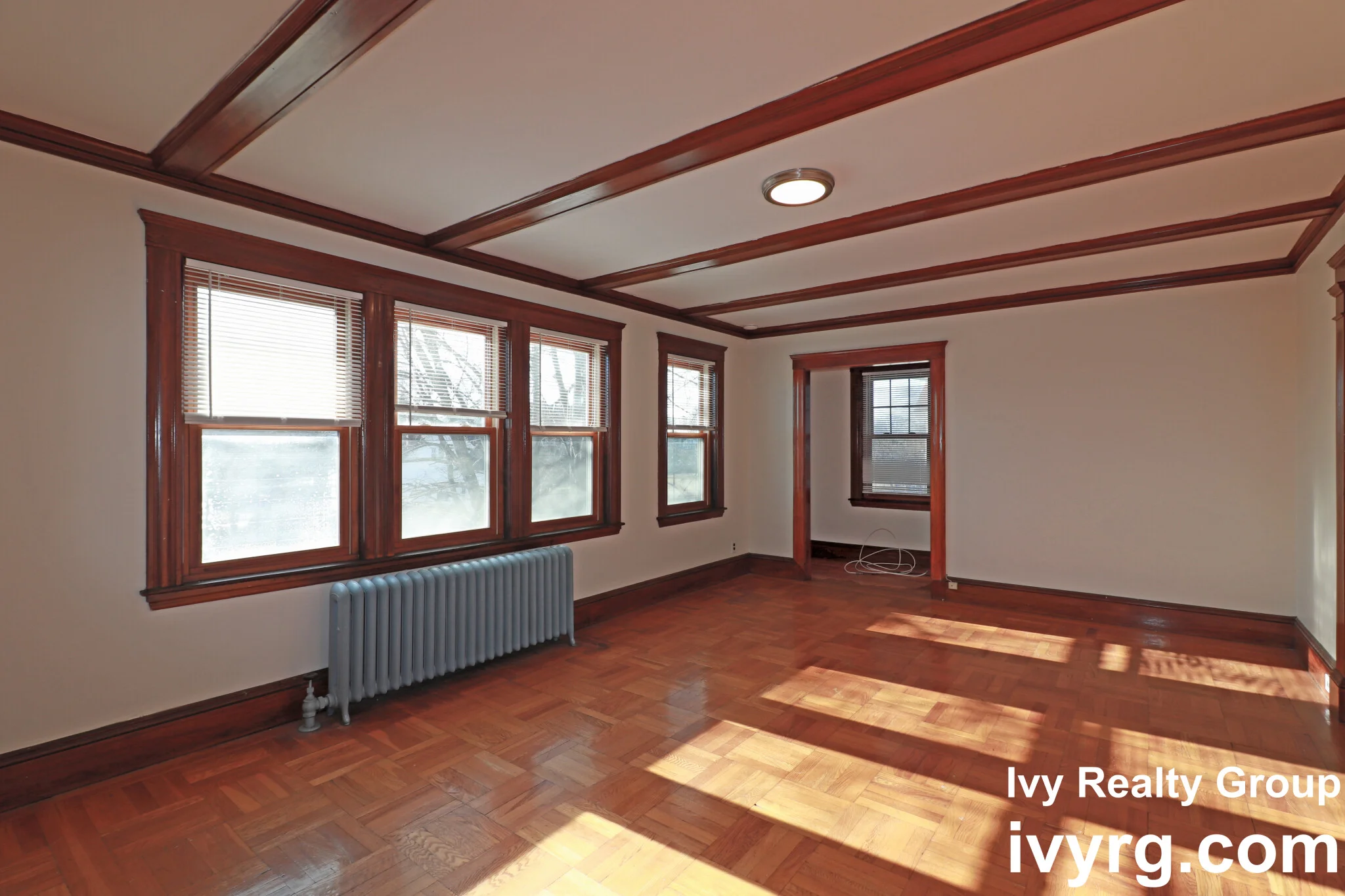 394 Mount Auburn St, East Watertown