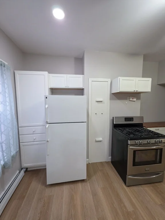 32 Bellevue St, Lowell