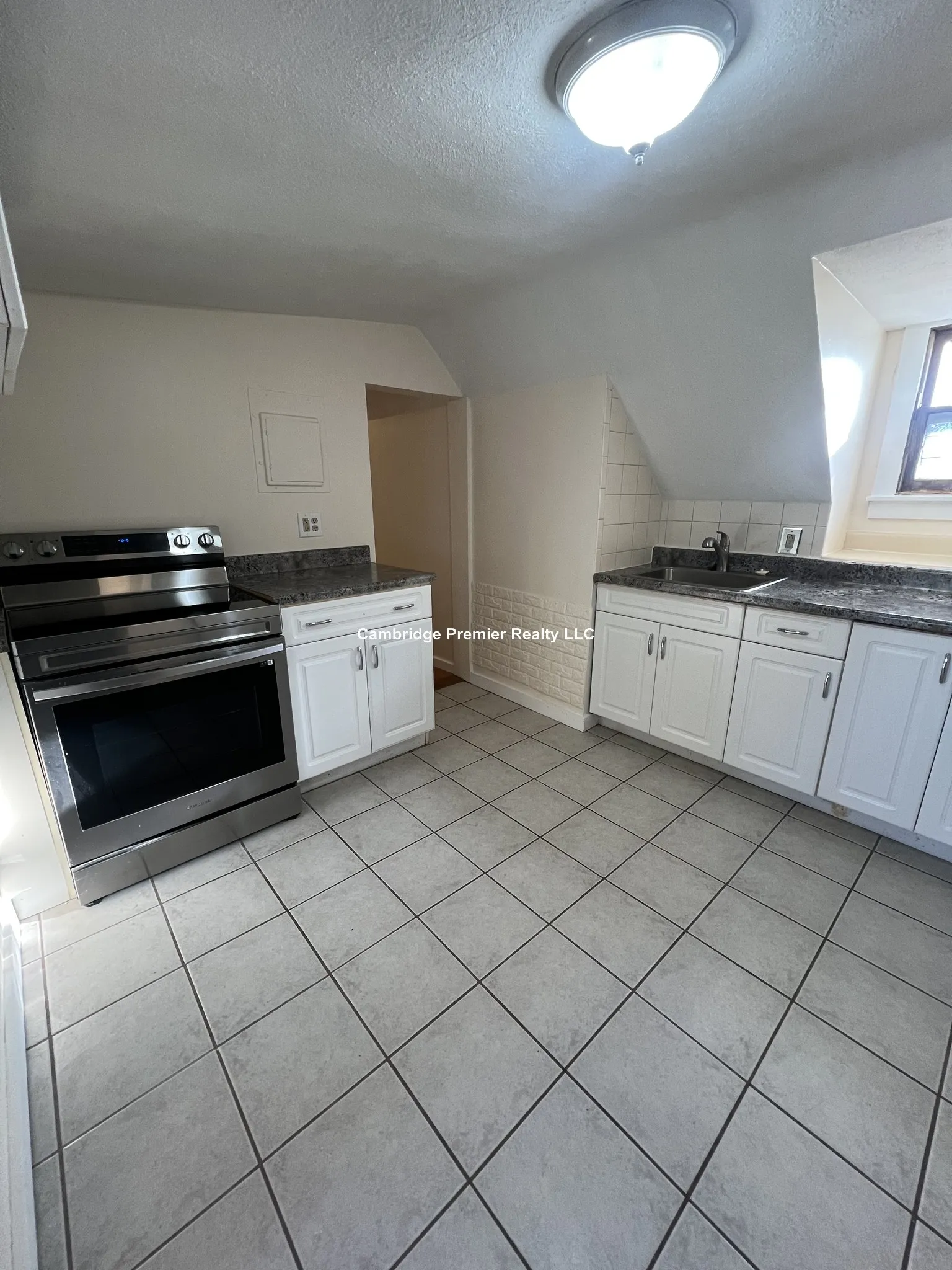 5 Autumn St, East Somerville