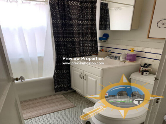 1607 Commonwealth Ave, Brighton