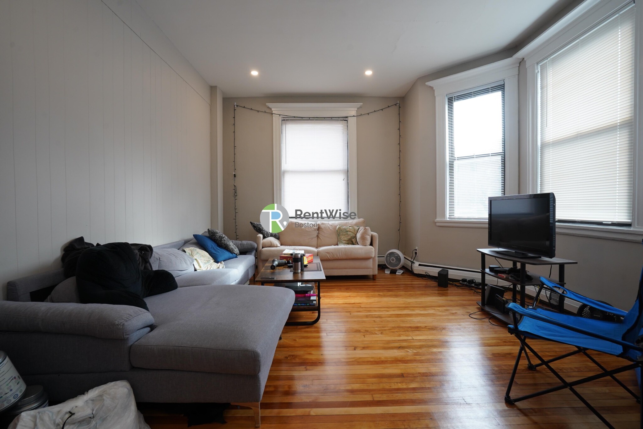 72 Gardner St, Allston