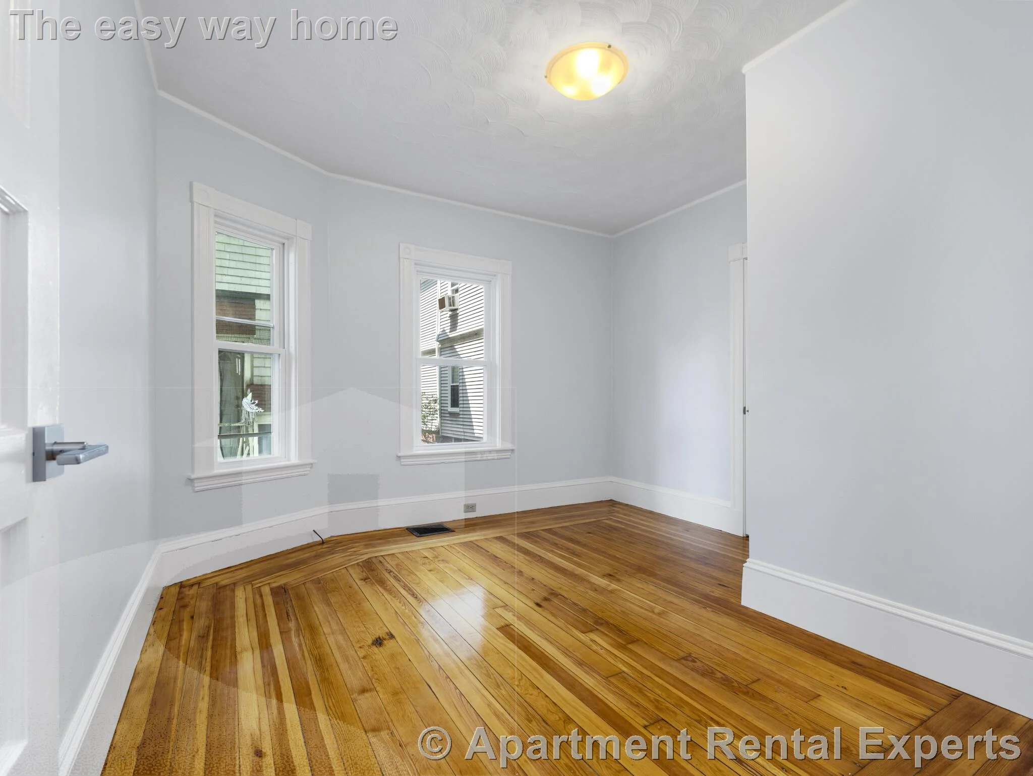 59 Hawthorne St, Davis Square