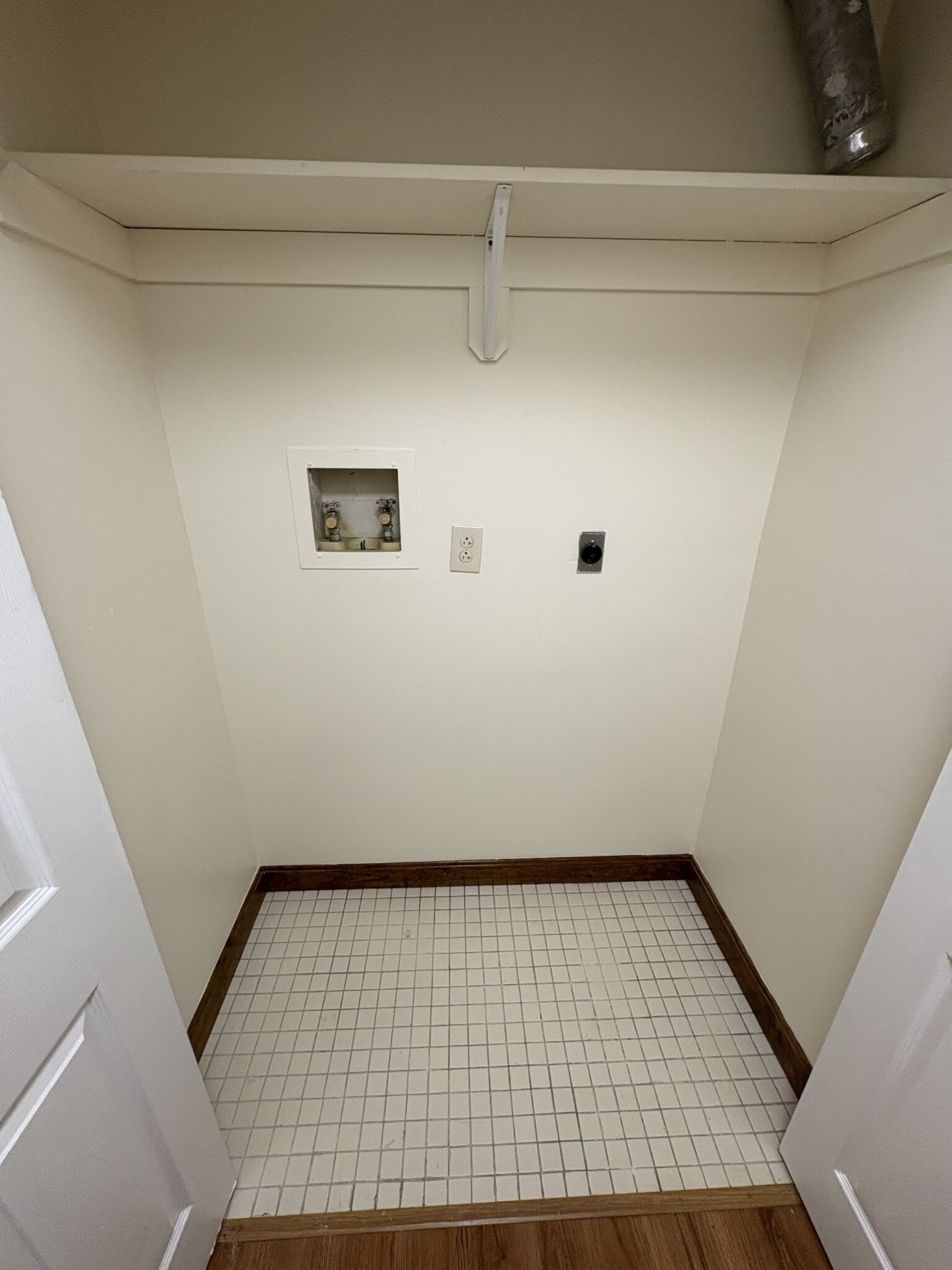 400 Massachusetts Ave, South End