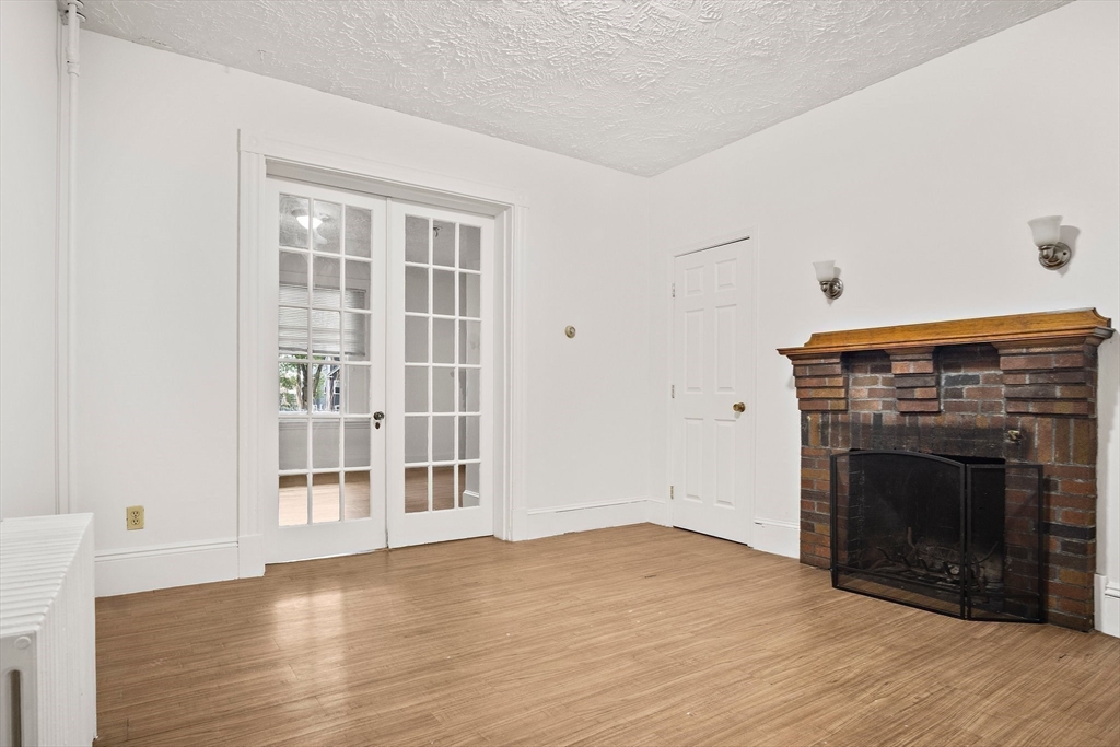 15 West Water St, Wakefield