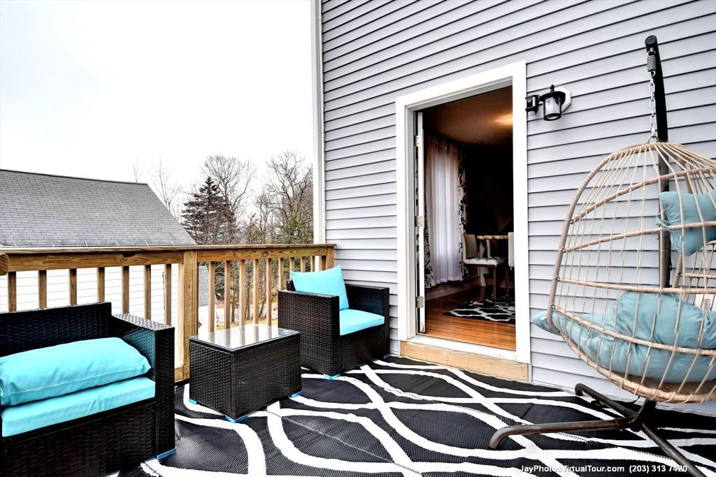 110 Apricot St, Webster Square