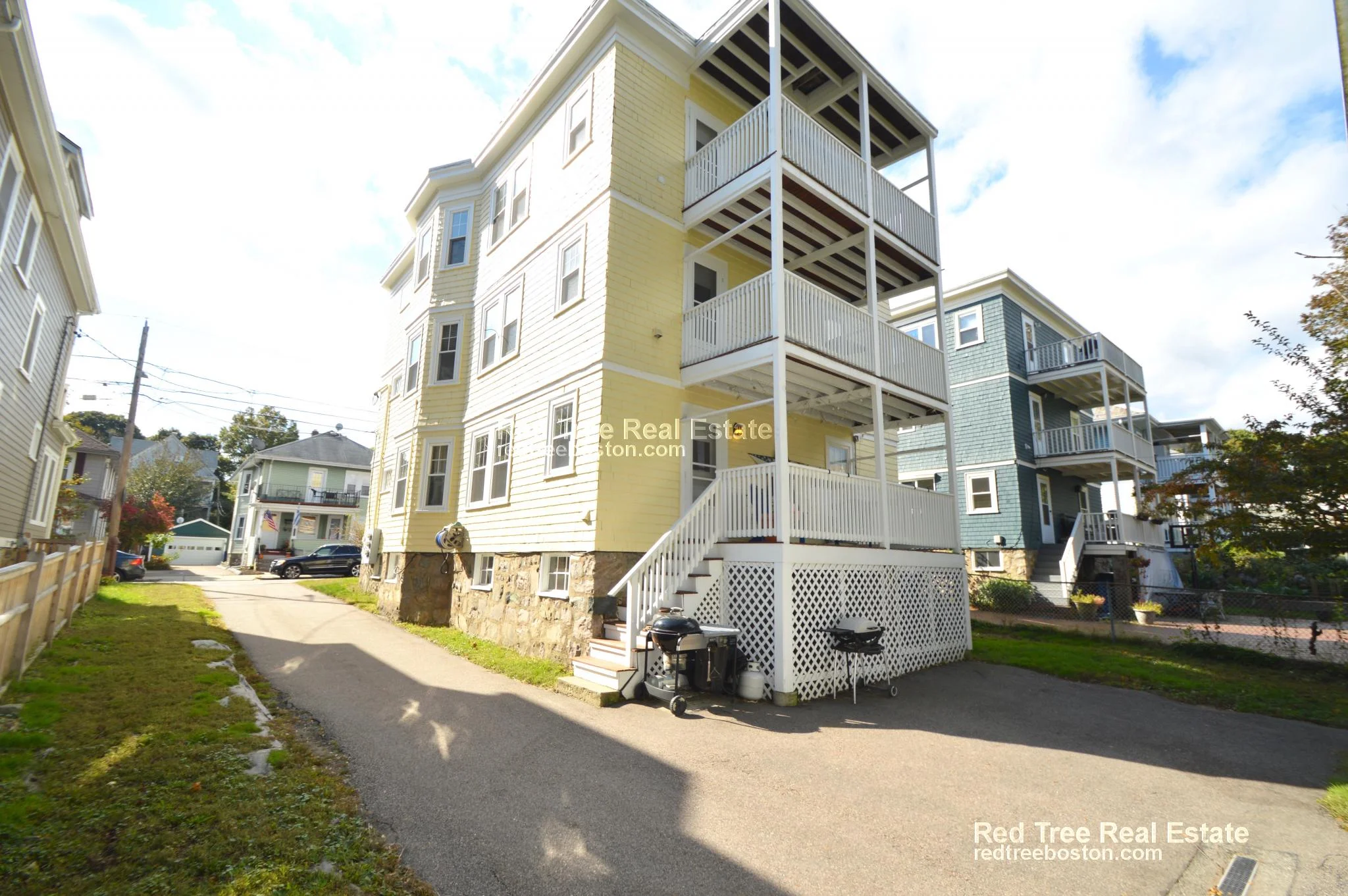 99 Farquhar St, Roslindale