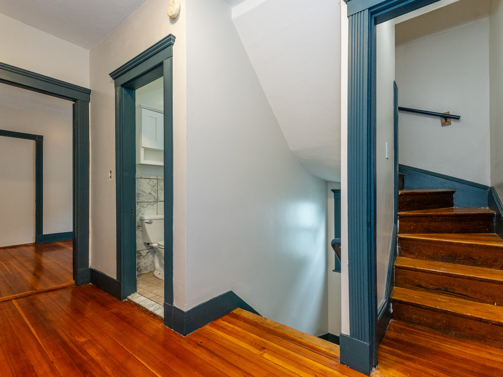5 bed, 2 bath apartment for rent at 46 Shepton St Unit 2, Dorchester — photo 6 of 64