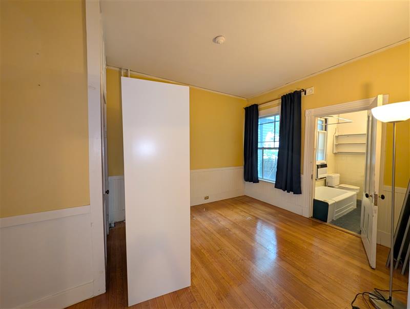 6 Hurlbut St, Neighborhood Nine