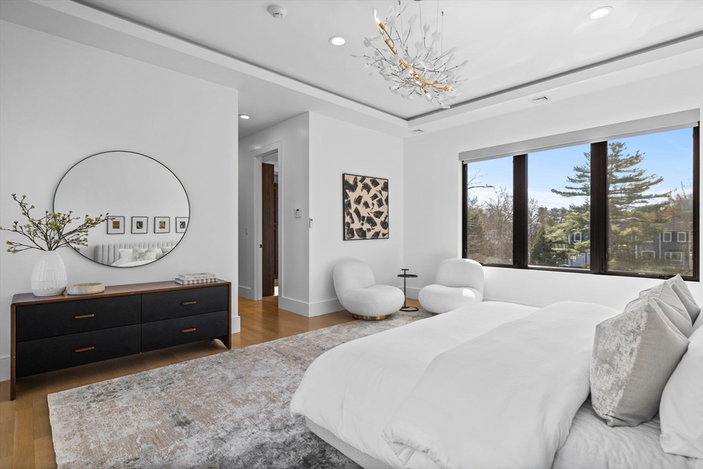 706 Saw Mill Brook Pkwy, Newton Center