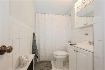 34 Brookline Ave, Hull