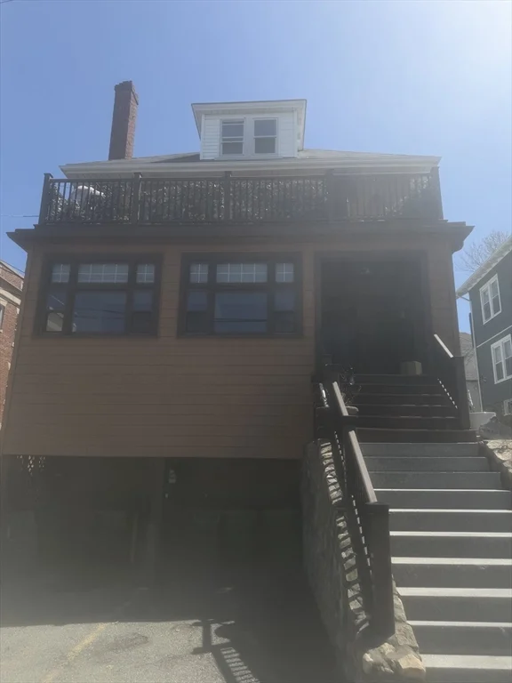 315 Common St, Watertown