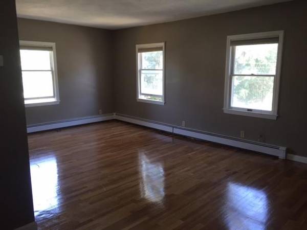 1125 Chestnut St, Newton Upper Falls