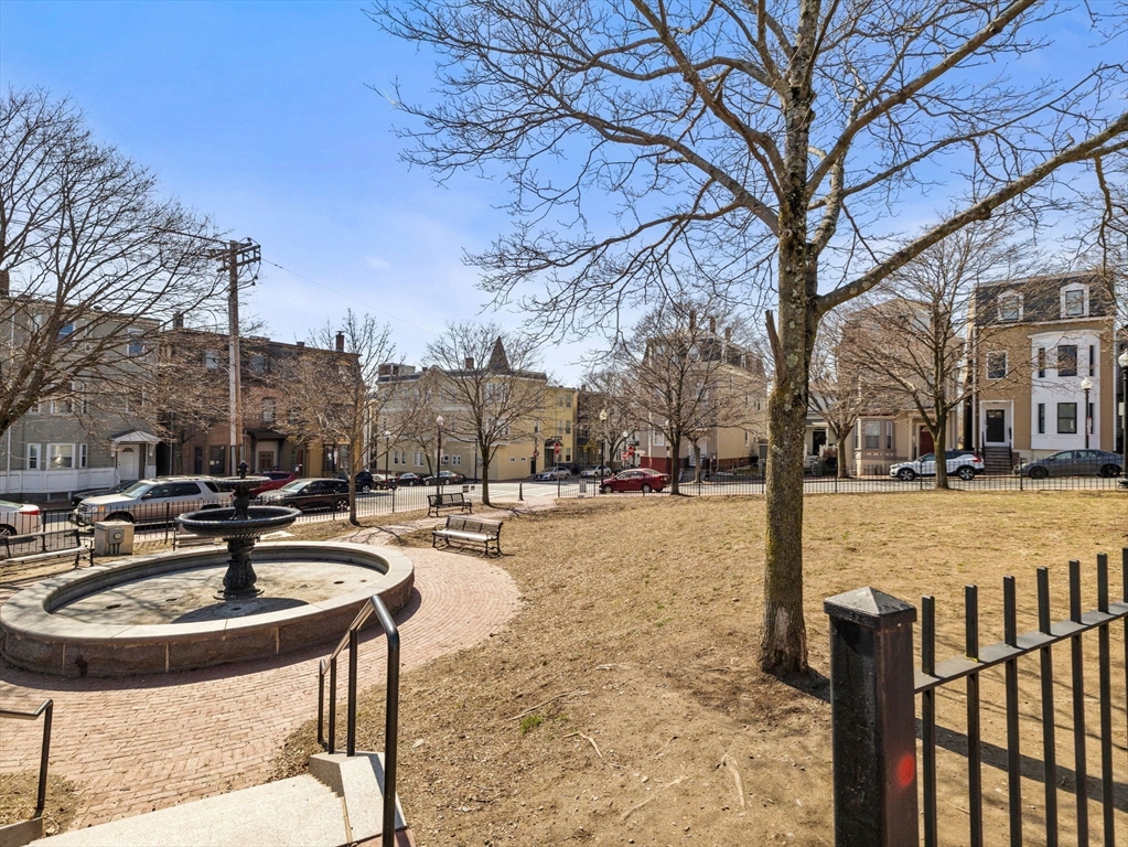 69 Putnam St, East Boston