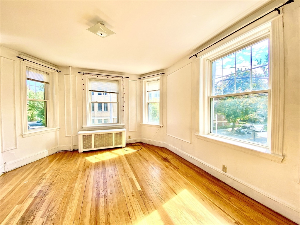 74 Babcock St, Coolidge Corner