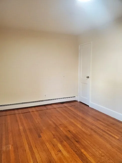 9 Victory Rd, Dorchester