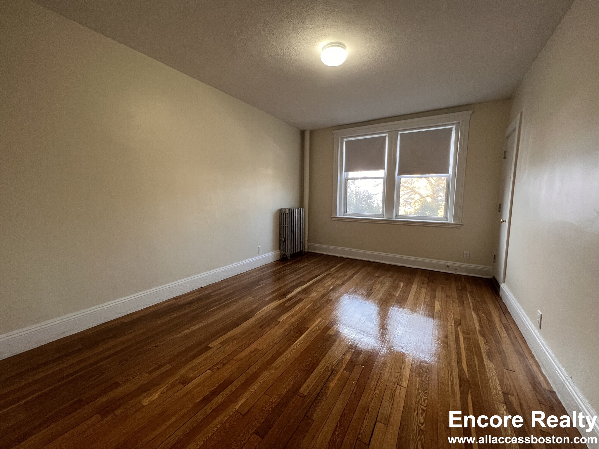 116 Washington St, Brighton