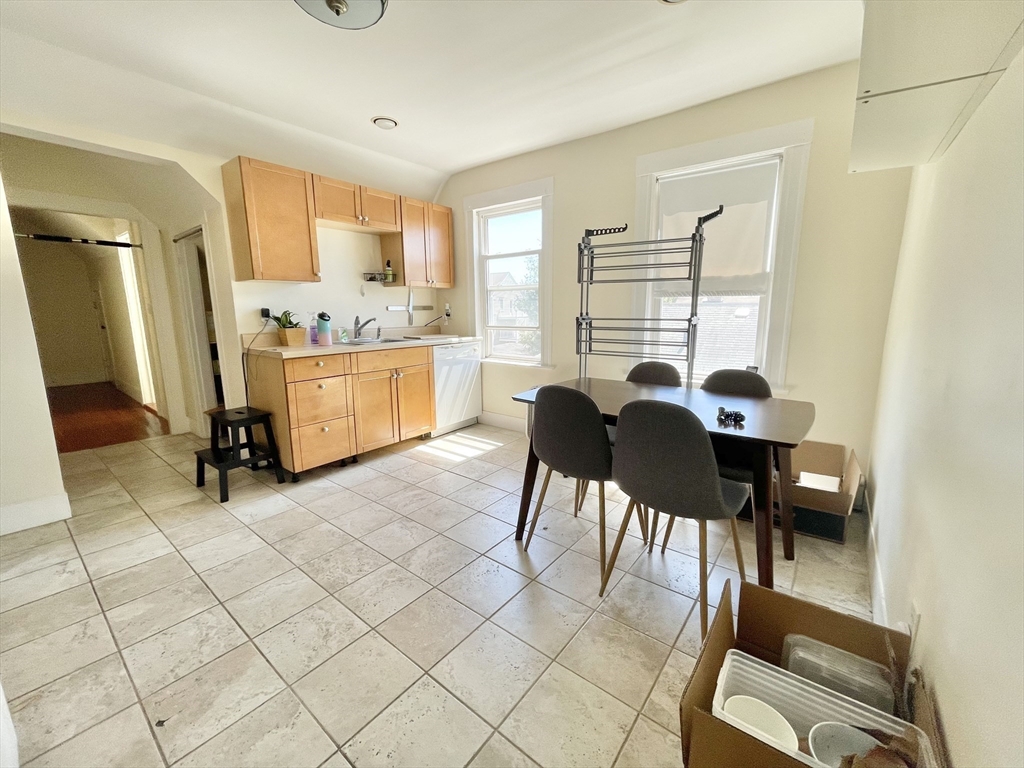 25 Haskell St, Allston