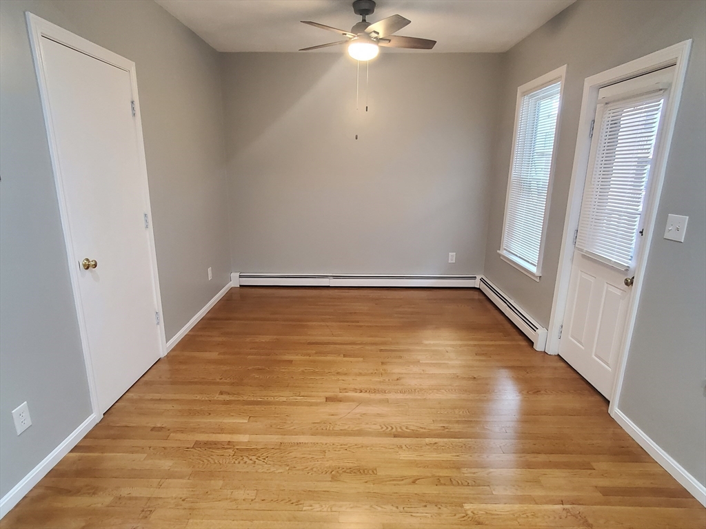 927 Dorchester Ave, Dorchester