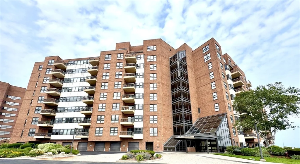 1 Seal Harbor Rd, Winthrop