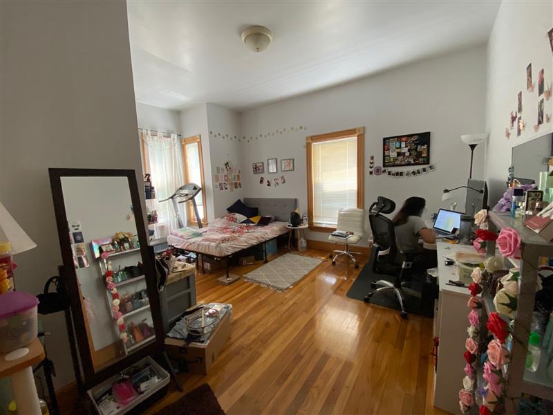 11 Cameron Ave, Teele Square