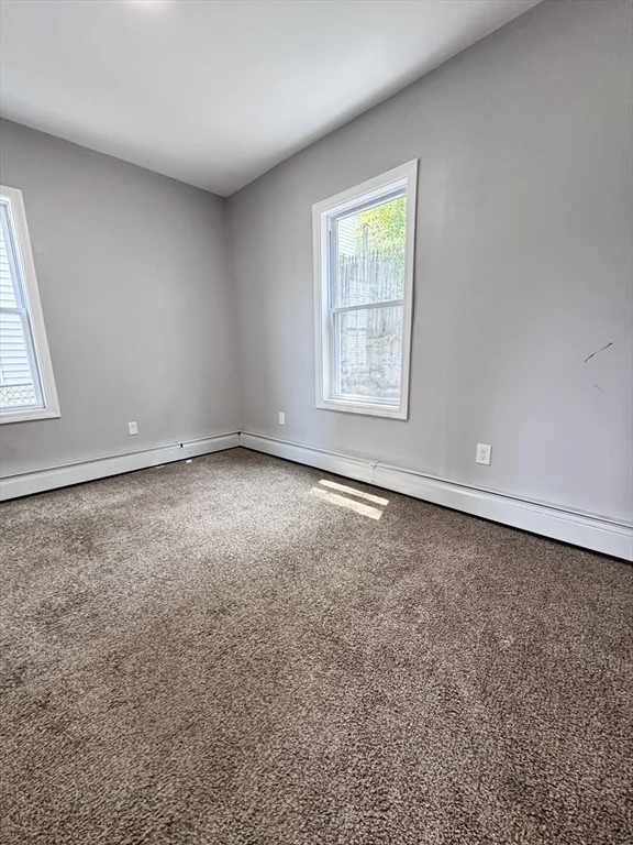 286 Kimball St, Fitchburg