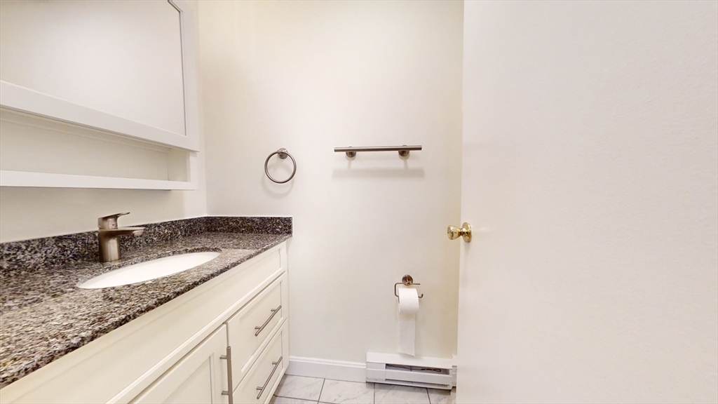 55 Staffordshire Ln, Concord