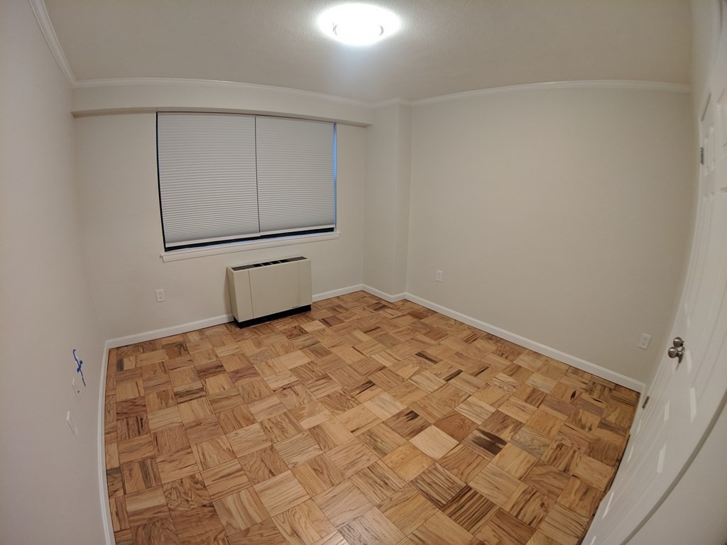 6 Whittier Pl, West End