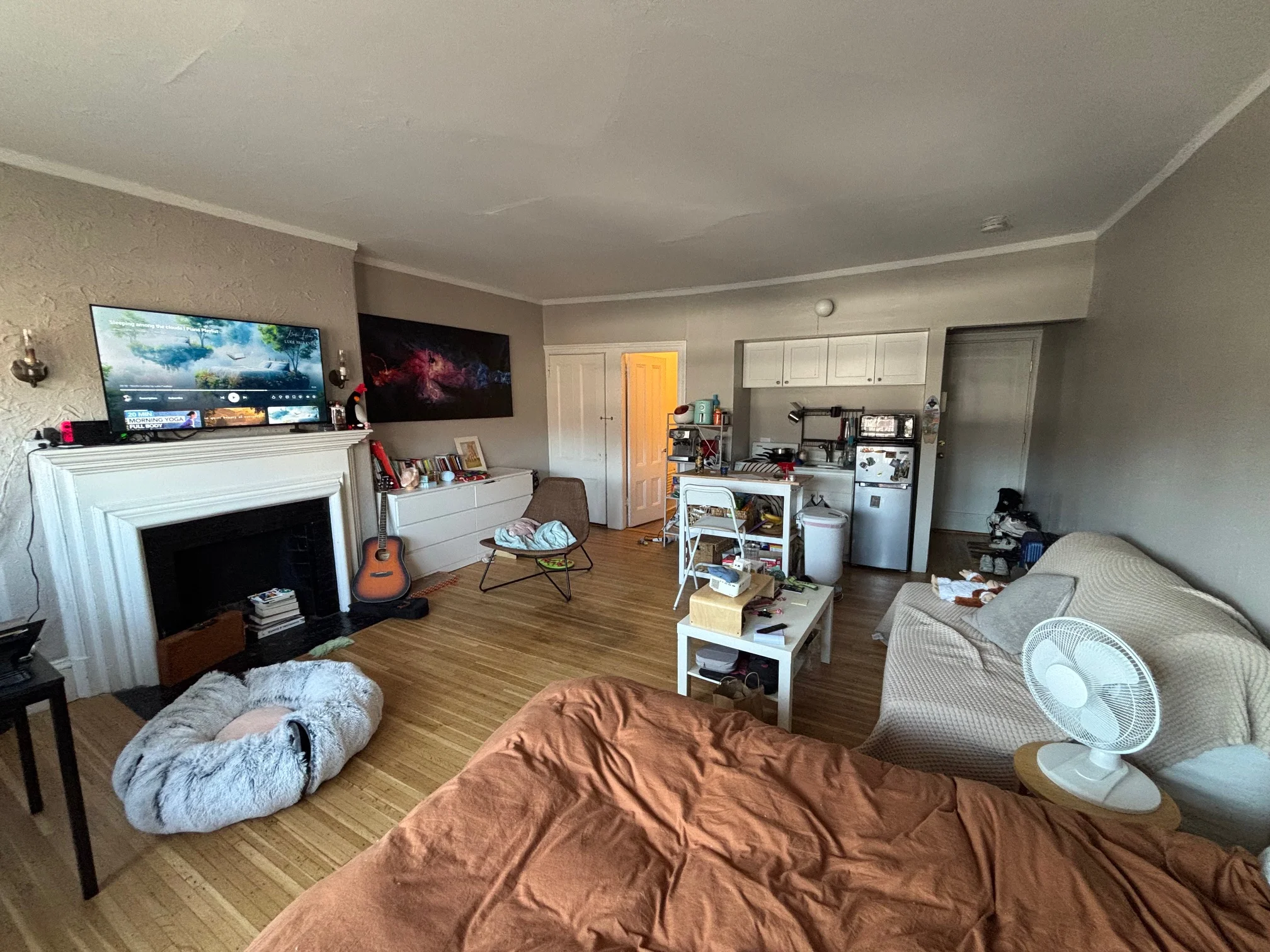 98 Charles St, Beacon Hill