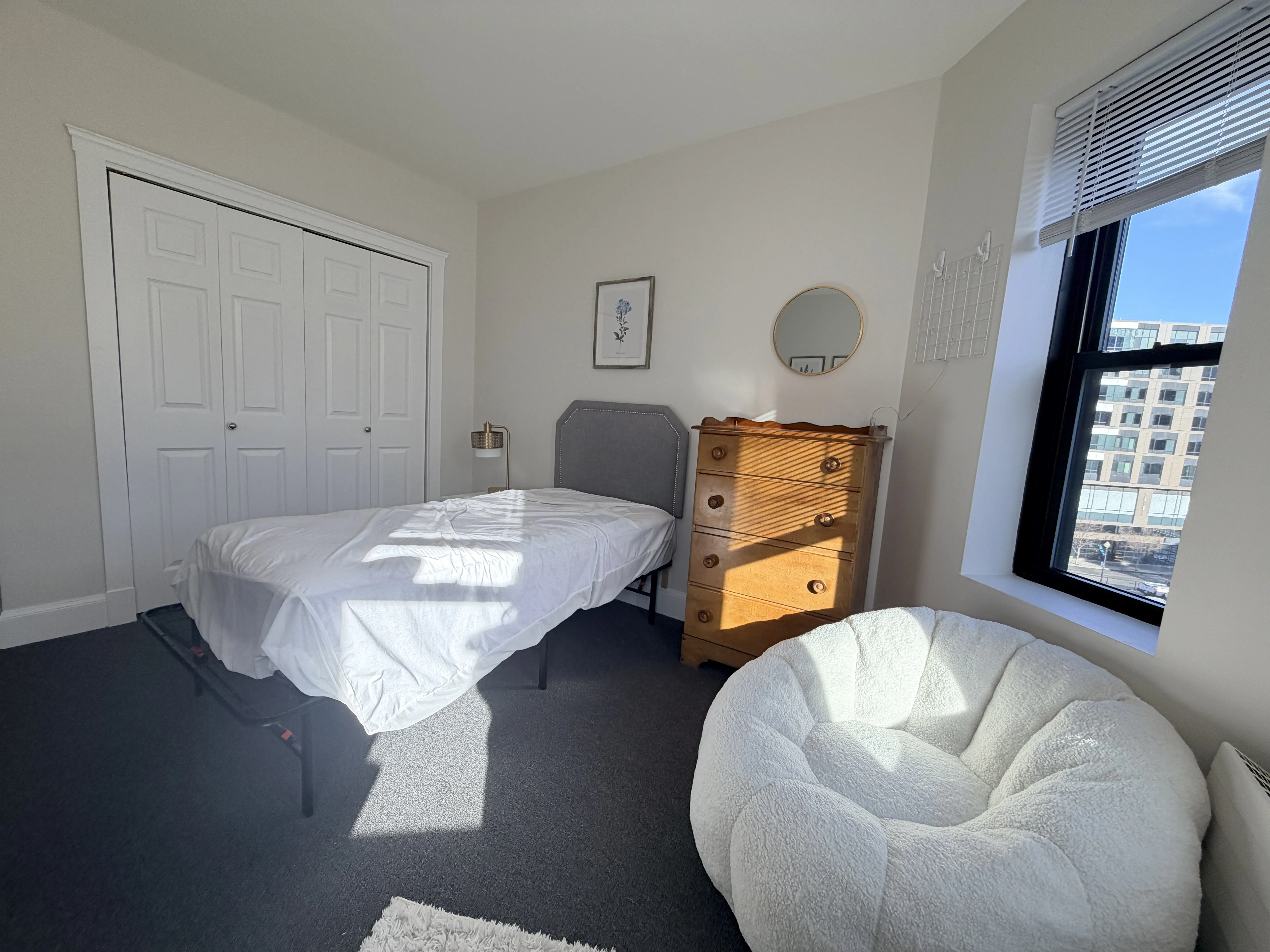 829 Beacon St, Fenway