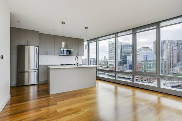3 bed, 2 bath apartment for rent at 25 Northern Ave Unit 1619, Seaport District — photo 2 of 13