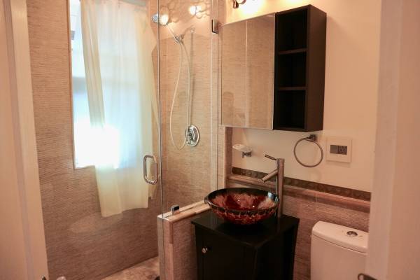 3 bed, 1 bath apartment for rent at 15 Beelvista Rd Unit 3, Brighton — photo 8 of 18