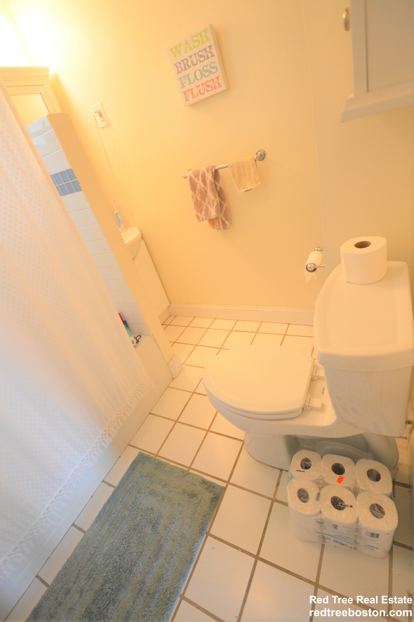 14 Breck Ave, Oak Square