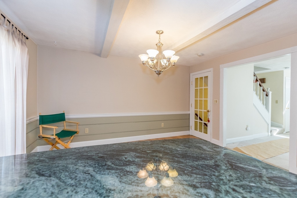 55 Prescott Dr, Chelmsford