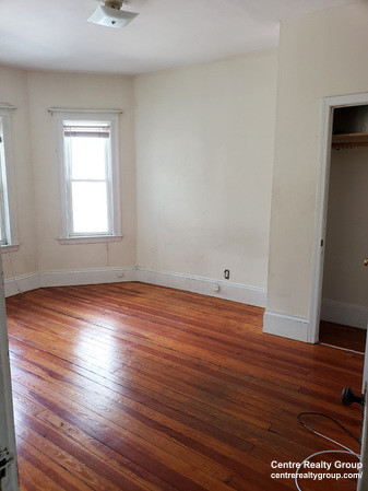 348 Faneuil St, Brighton
