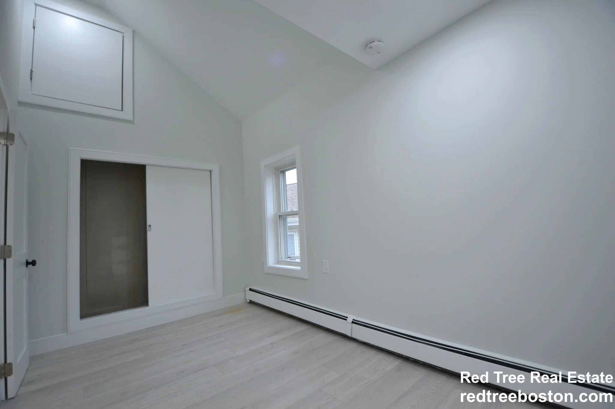 15 Avalon St, Revere