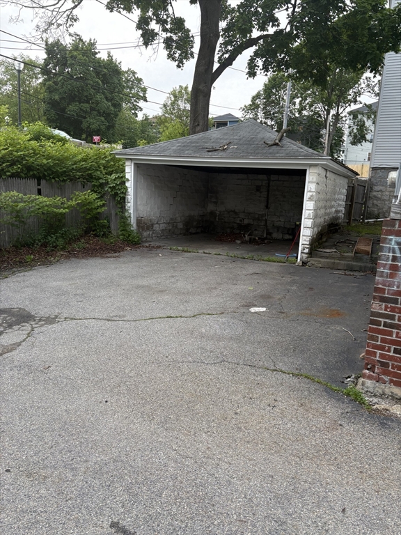 126 Ingleside Ave, Worcester