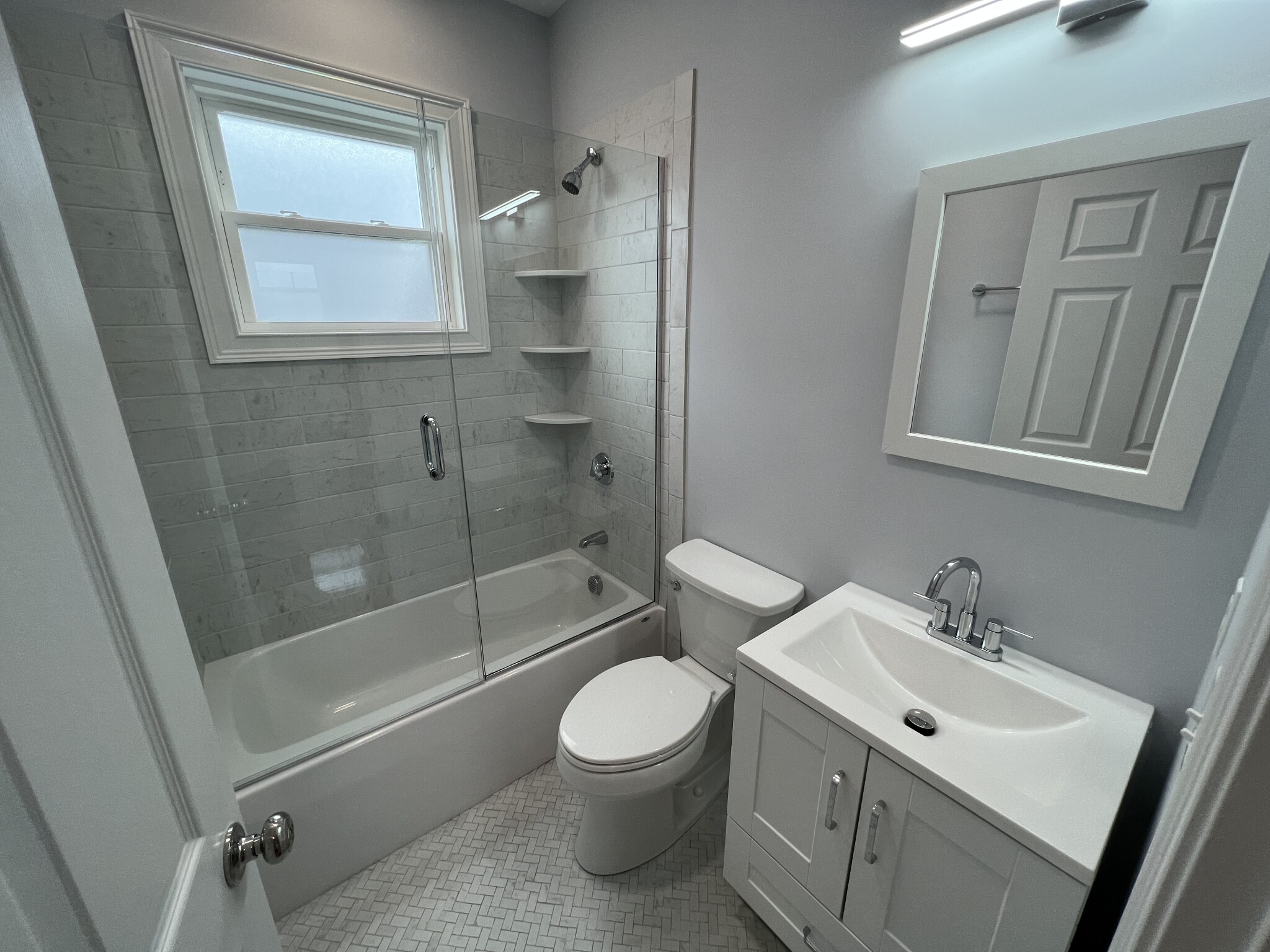 126 Cross St, East Somerville