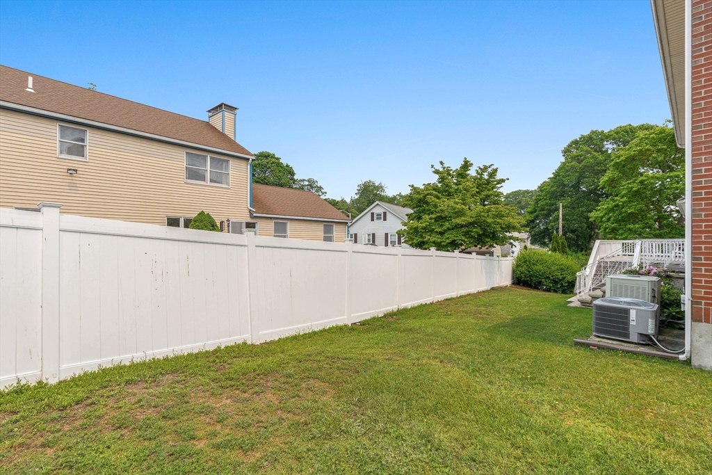 1 Via Marino, Medford