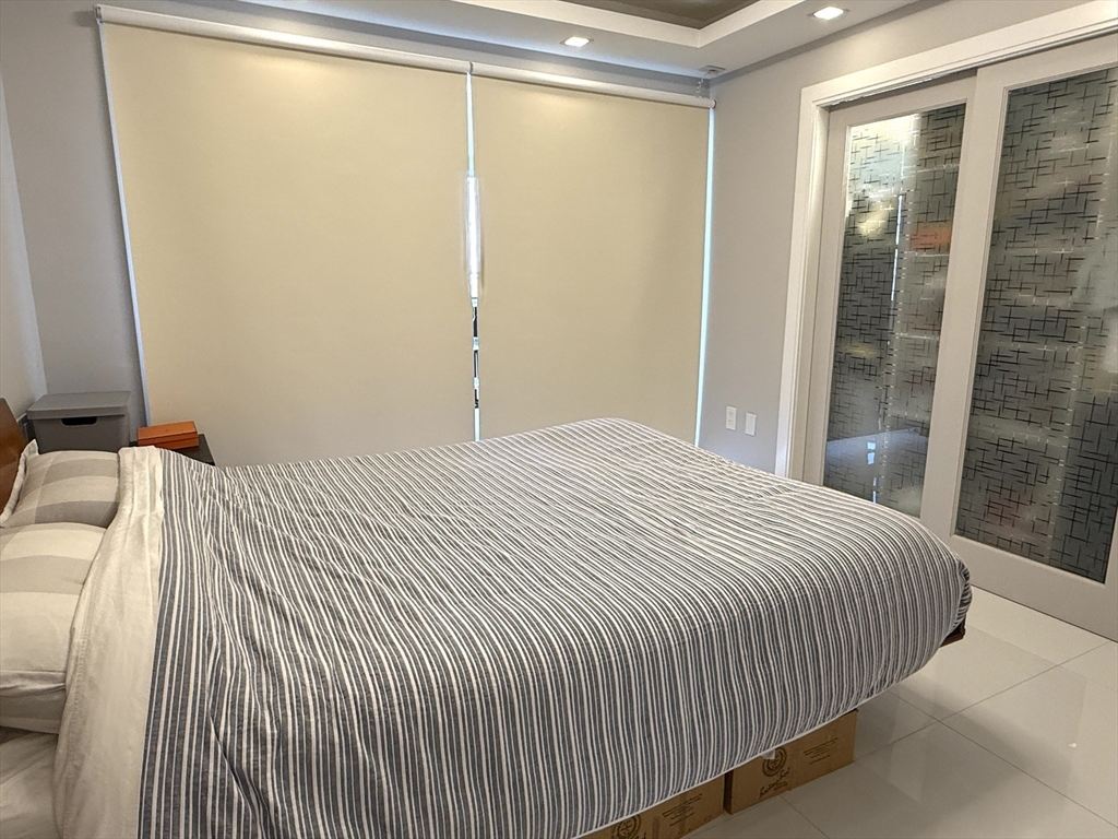 8 Whittier Pl, West End