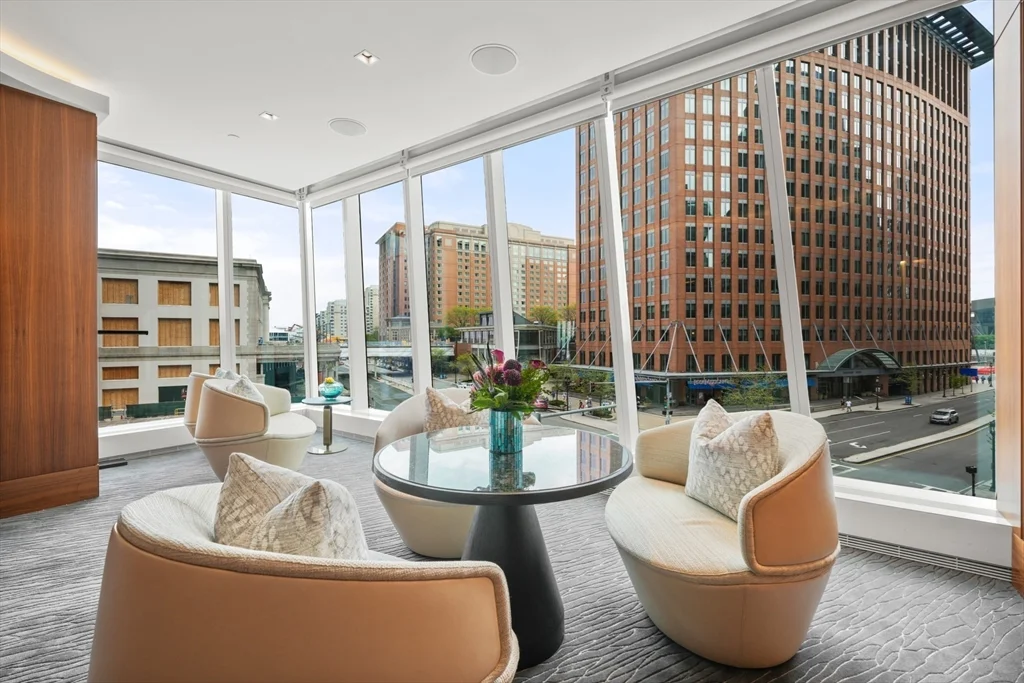 150 Seaport Blvd, Seaport District