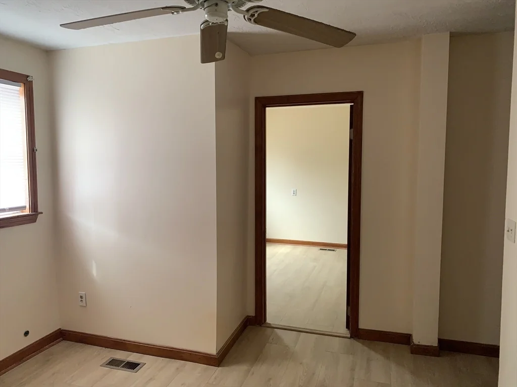 226 Brightman, Fall River