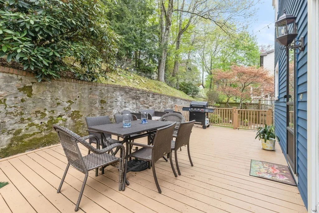 542 Commonwealth Ave, Newton