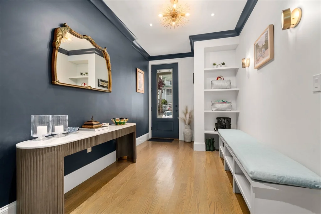 5 Caspian Way, Dorchester