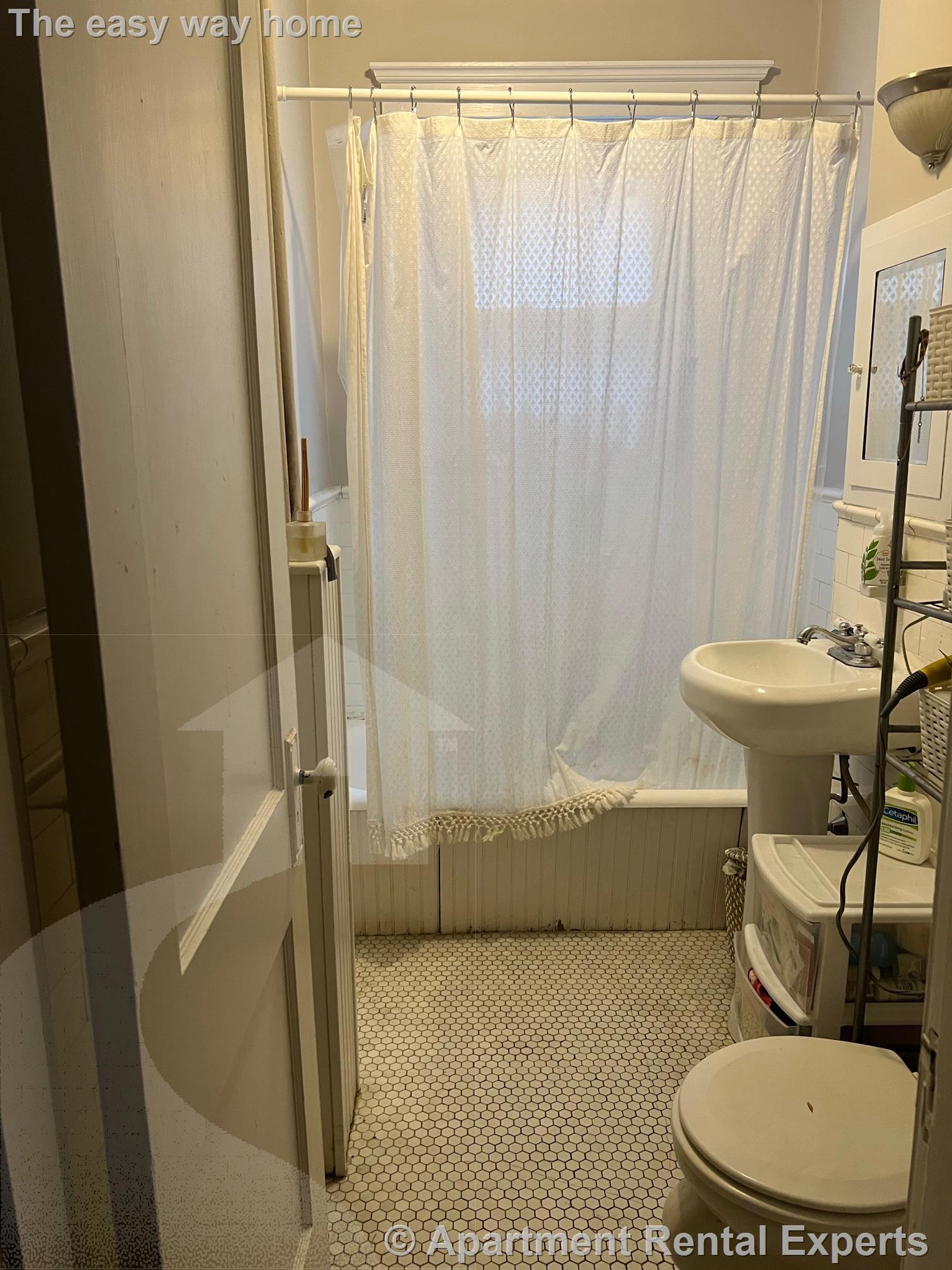 11 Gray St, Porter Square