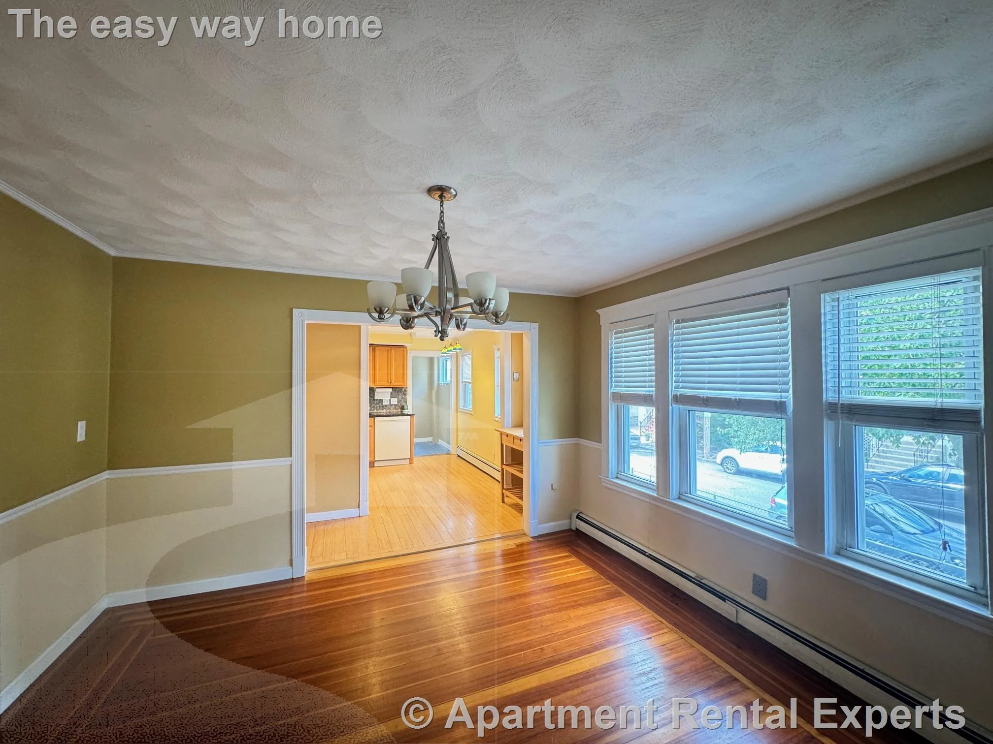 60 Hamilton St, Tufts