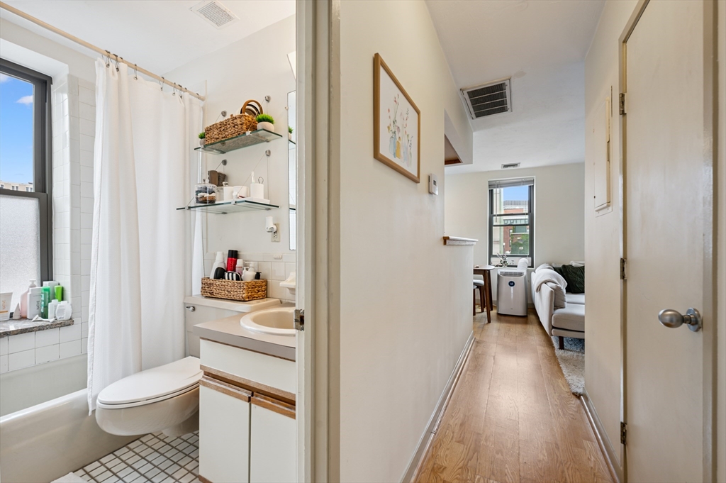 5 Grove St, Beacon Hill