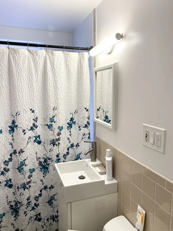 135 Central St, Winter Hill